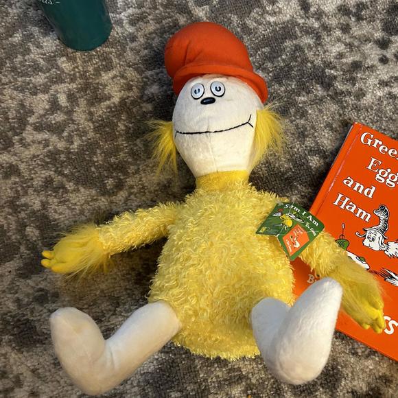 Dr Seuss Green Eggs and Ham Hardcover Book and Plush Character - Picture 2 of 5
